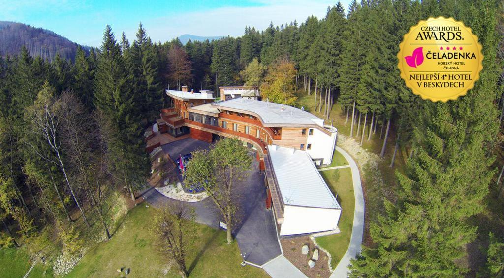 Horsky Hotel Celadenka / Mountain Resort Čeladná Exterior foto